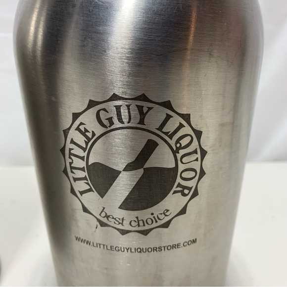 Growler - 64oz. stainless steel, swing top lid - Picture 7 of 8